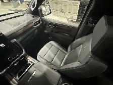 2026 GMC Yukon Denali - Photo 16