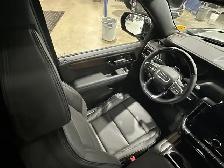 2026 GMC Yukon Denali - Photo 17