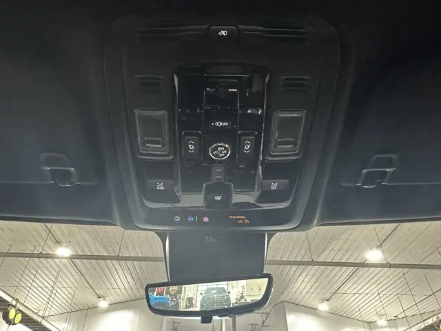 2026 GMC Yukon Denali - Photo 23