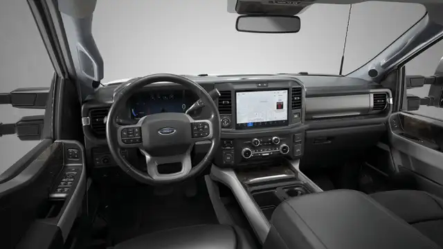 2026 Ford F-350 LARIAT | BLACK APPEARANCE PKG | POWER MOONROOF - Photo 9