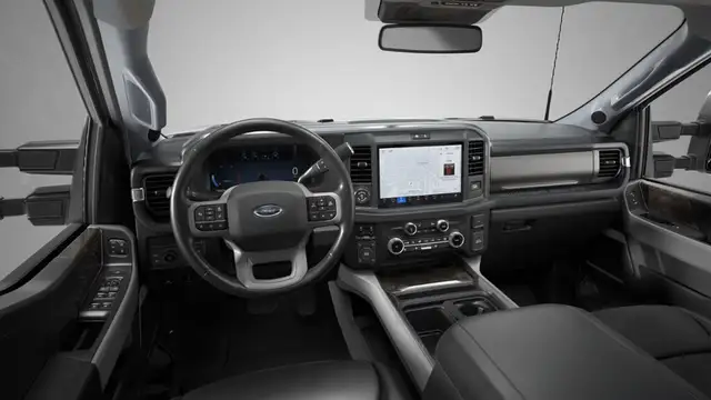2026 Ford F-350 LARIAT | BLACK APPEARANCE PKG | POWER MOONROOF - Photo 9