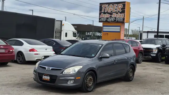 2009 Hyundai Elantra Touring GL, AUTO, 4 CYL, SUNROOF, OILED, CE