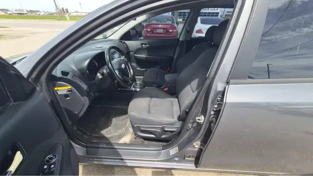 2009 Hyundai Elantra Touring GL, AUTO, 4 CYL, SUNROOF, OILED, CE - Photo 9
