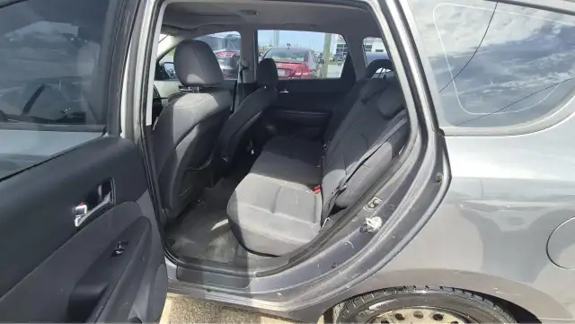 2009 Hyundai Elantra Touring GL, AUTO, 4 CYL, SUNROOF, OILED, CE - Photo 10