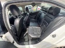 2013 Volkswagen Jetta HIGHLINE, WELL MAINTAINED, 2.5, CERTIFIED - Photo 10