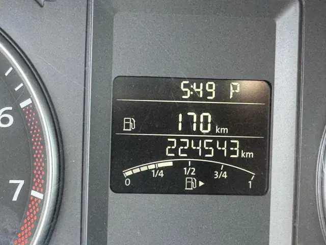 2013 Volkswagen Jetta HIGHLINE, WELL MAINTAINED, 2.5, CERTIFIED - Photo 15