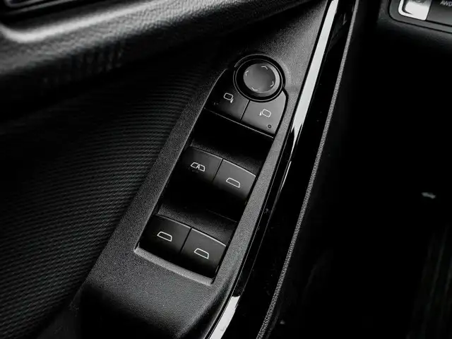 2026 Chevrolet Equinox AWD LT - Photo 18