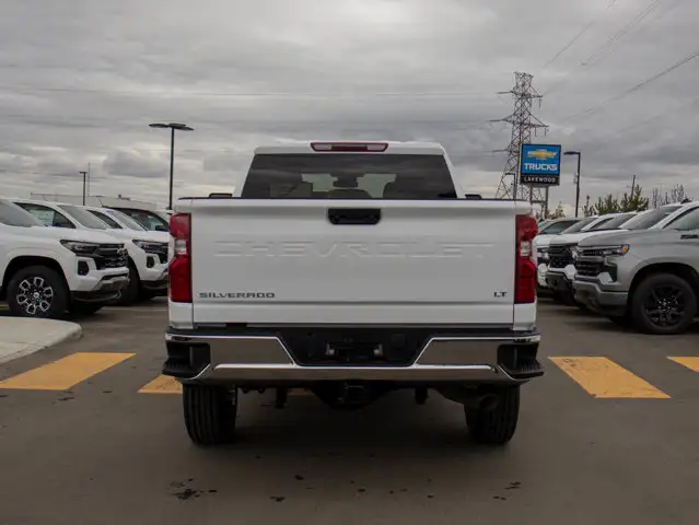 2026 Chevrolet Silverado 2500HD LT - Photo 9