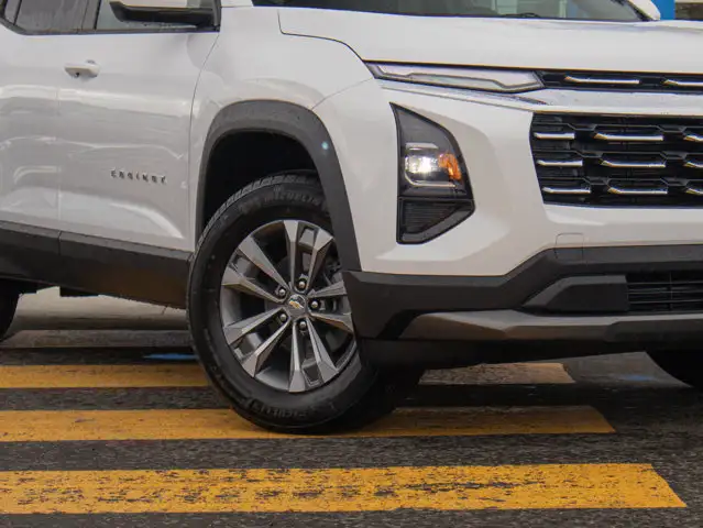 2026 Chevrolet Equinox AWD LT - Photo 6