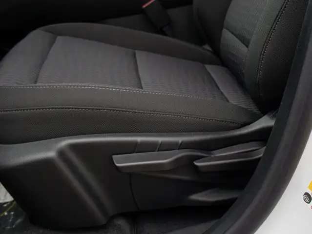 2026 Chevrolet Equinox AWD LT - Photo 18