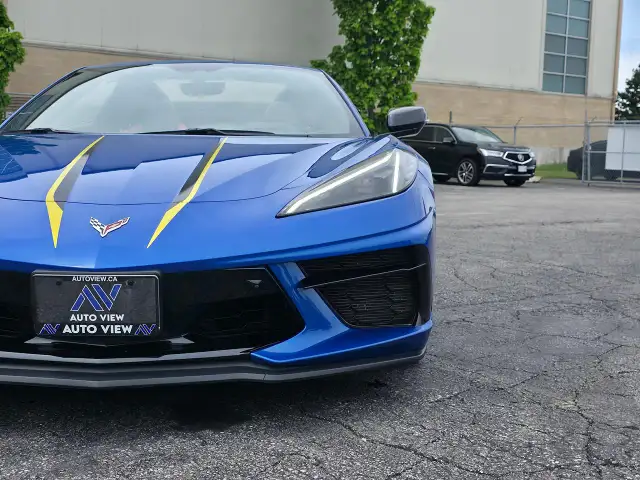 2023 Chevrolet Corvette 3LT LOW MILEAGE - Photo 11