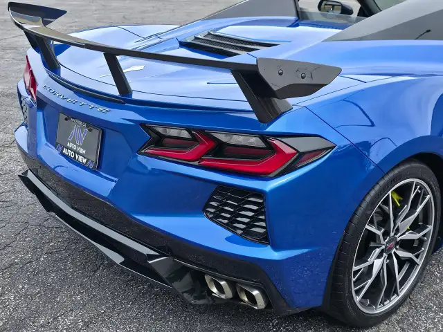 2023 Chevrolet Corvette 3LT LOW MILEAGE - Photo 18