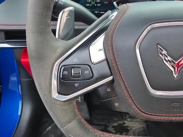 2023 Chevrolet Corvette 3LT LOW MILEAGE - Photo 21