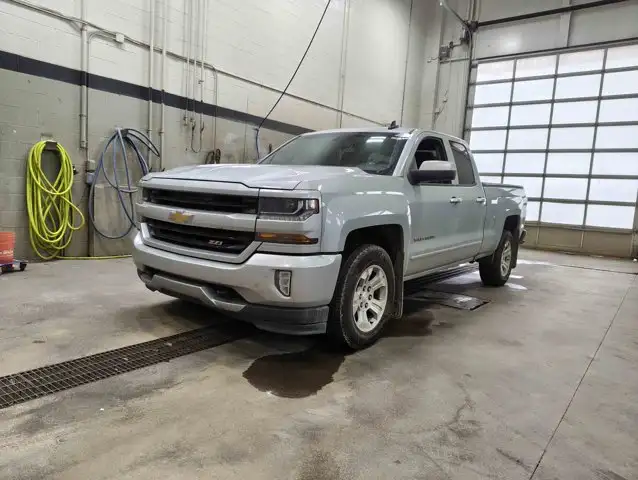 2016 Chevrolet Silverado 1500 2LT True North 5.3L Z71 - Photo 4