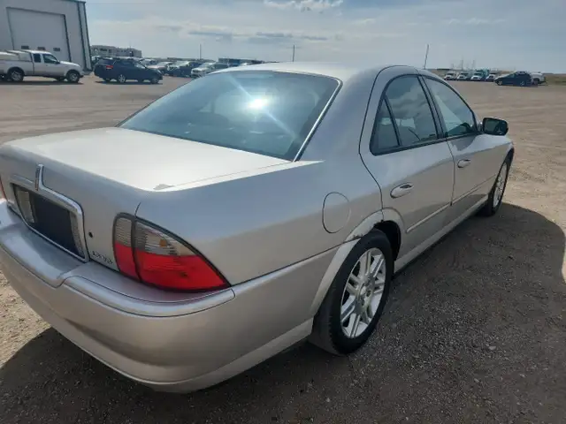 2004 Lincoln LS - Photo 4