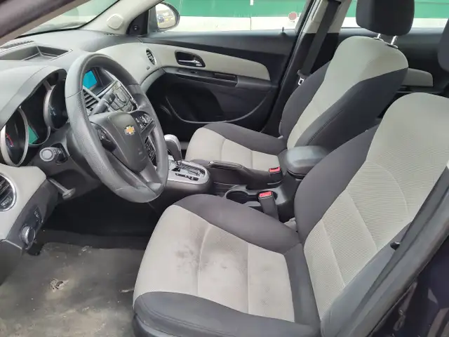 2014 Chevrolet Cruze - Photo 13