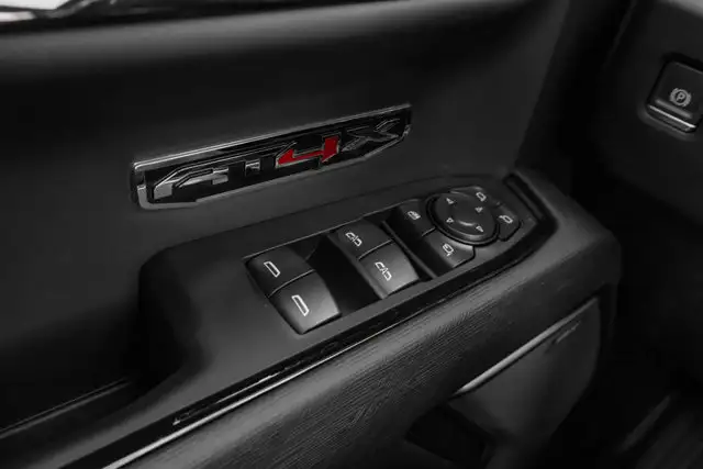2026 GMC Sierra 1500 AT4X - Photo 17
