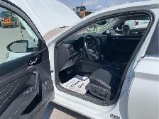 2024 Volkswagen Jetta - Photo 10