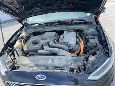 2020 Ford Fusion Hybrid - Photo 9