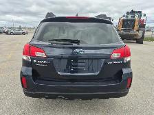 2013 Subaru Outback - Photo 6