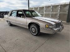 1991 Cadillac Fleetwood - Photo 2