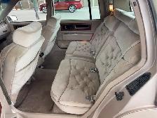1991 Cadillac Fleetwood - Photo 16