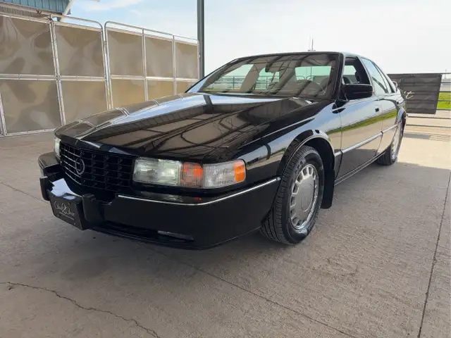 1993 Cadillac Seville - Photo 3