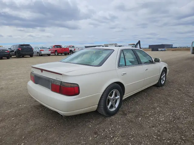 1999 Cadillac Seville - Photo 4