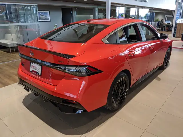 2026 Nissan Sentra SR|LTHR|SUNROOF|HTD SEATS/WHEEL|360 CAM|BOSE - Photo 6