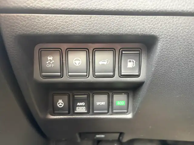 2020 Nissan Rogue SV AWD • Technology Package • 360 Cam • Moonro - Photo 15