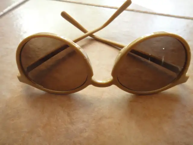 lunettes de soleil pour la famille - Photo 2