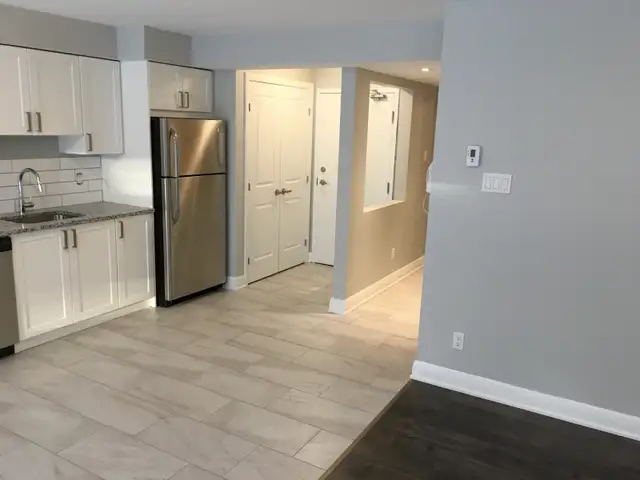 Steps to Parliament Hill - 1 bedroom apartment - Photo 5