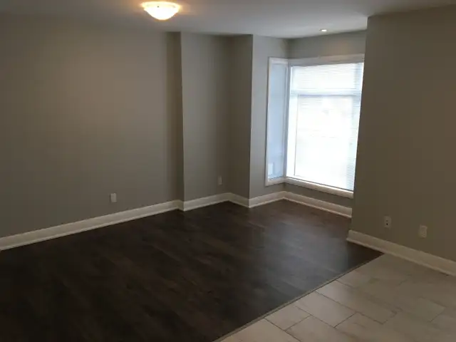 Steps to Parliament Hill - 1 bedroom apartment - Photo 7