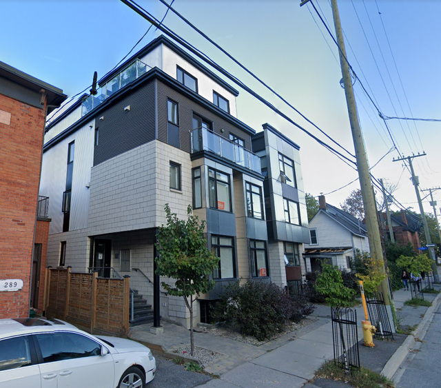Steps to Parliament Hill - 1 bedroom apartment - Photo 10
