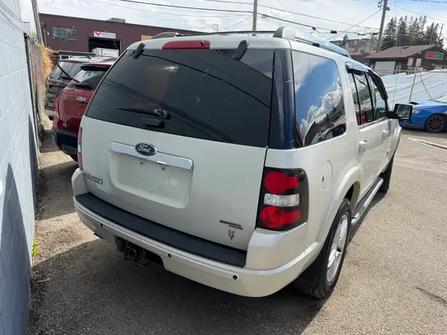 2006 Ford Explorer Limited - Photo 4