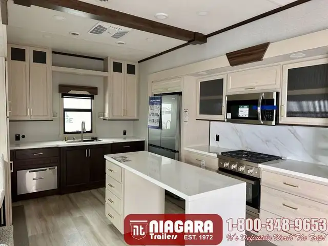 2025 FOREST RIVER CEDAR CREEK 395WOW - Photo 9