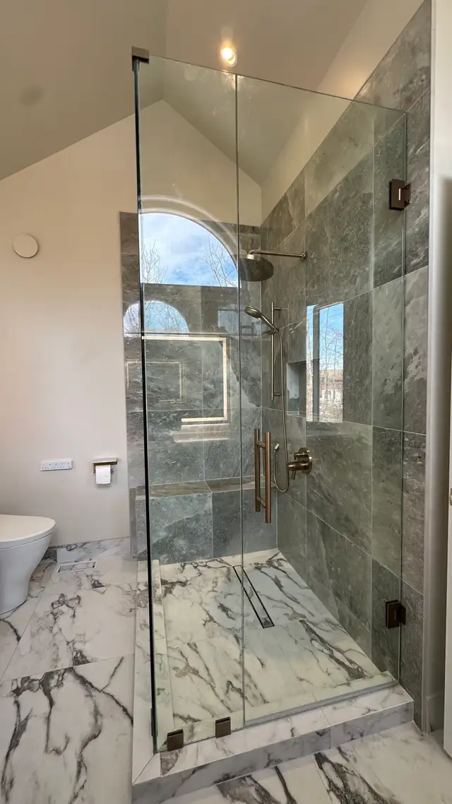 BATHTUB SLIDING GLASS DOORS SHOWER ENCLOSURE GLASS RAILING PARTI - Photo 2