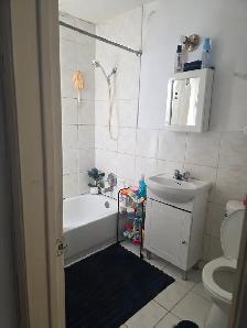 5½ spacieux à Laval – a louer – Disponible maintenant - Photo 3