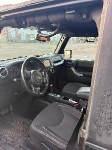 2015 Jeep Wrangler Sahara - Photo 6