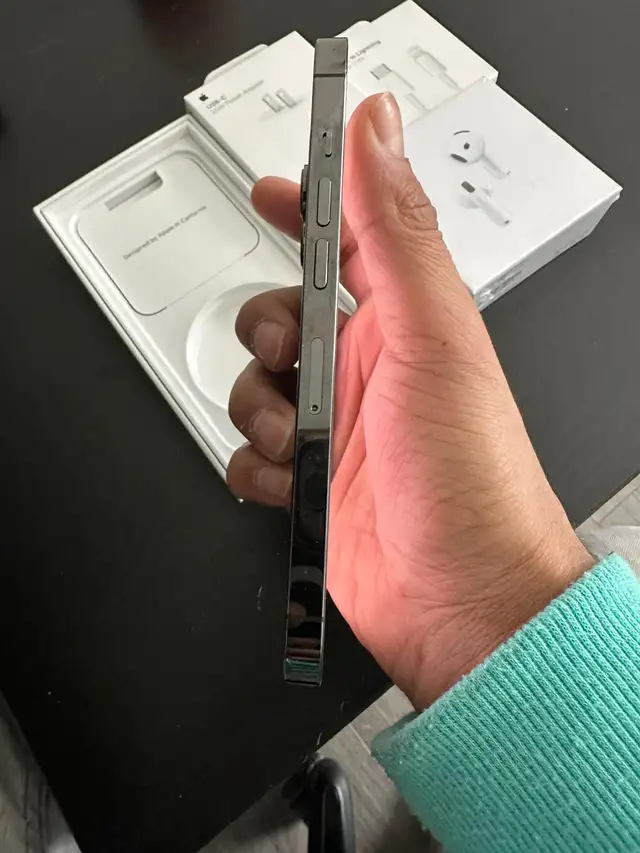 IPHONE 13 PRO 128GB AIRPODS/CHARGER SET/DELIVERY - Photo 2