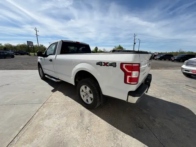 2018 Ford F150 XLT 4x4 - Photo 3