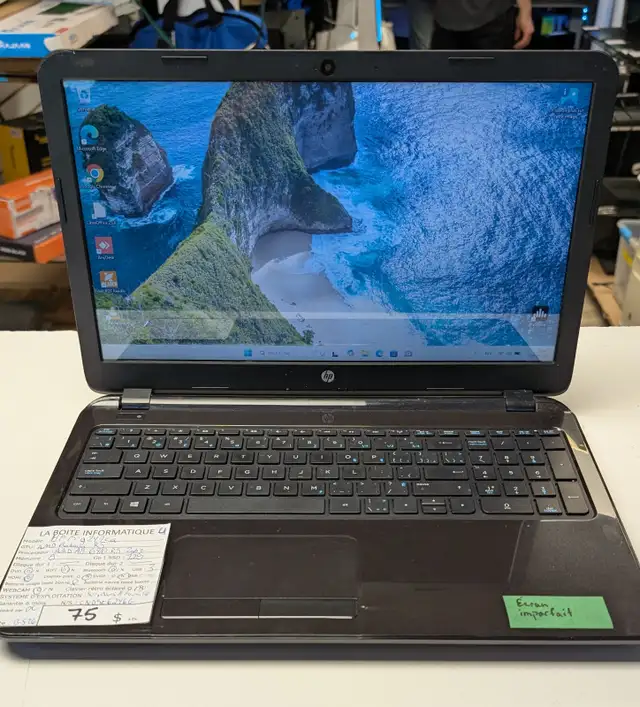 Laptop HP 15-g247ca 15,6po AMD A8-6410 8Go SSD 128Go HDMI