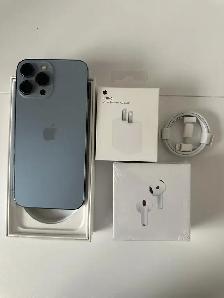 iPhone 13 Pro Max 256GB AirPods/Fast Charger/Delivery