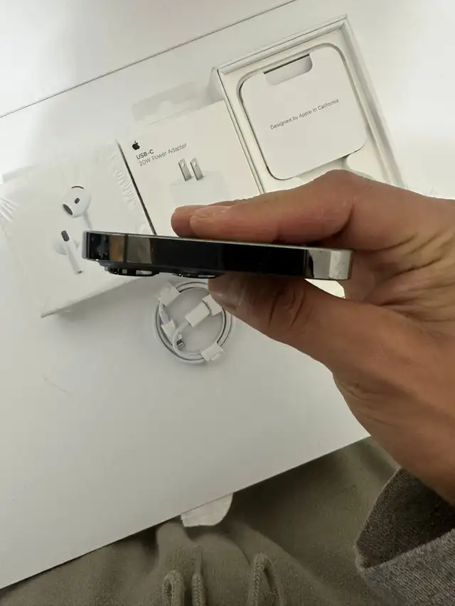 IPHONE 13 PRO 256GB AIRPODS PKG/DELIVERY - Photo 2