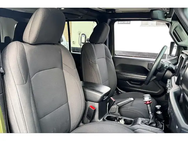 2022 Jeep Wrangler Willys 4Dr 6Spd Manual | Alpine NAV | 4X4 - Photo 7
