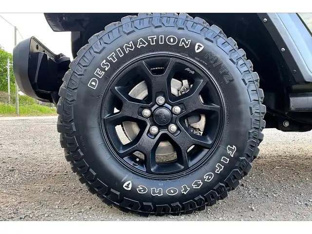 2022 Jeep Wrangler Willys 4Dr 6Spd Manual | Alpine NAV | 4X4 - Photo 8
