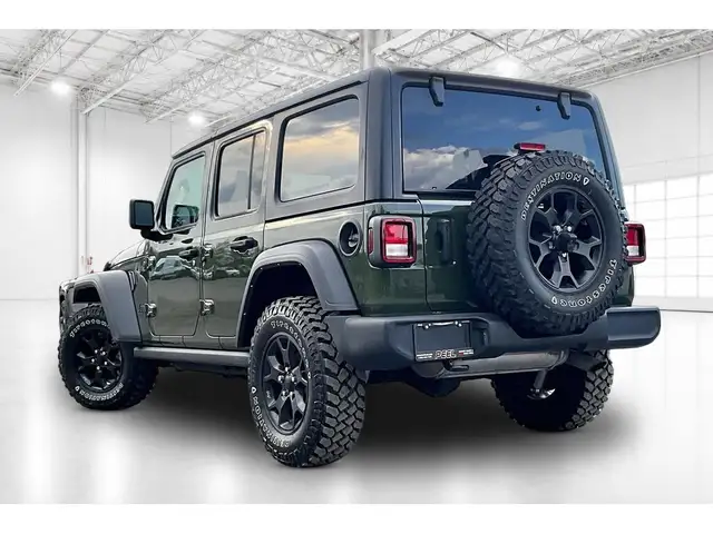 2022 Jeep Wrangler Willys 4Dr 6Spd Manual | Alpine NAV | 4X4 - Photo 12
