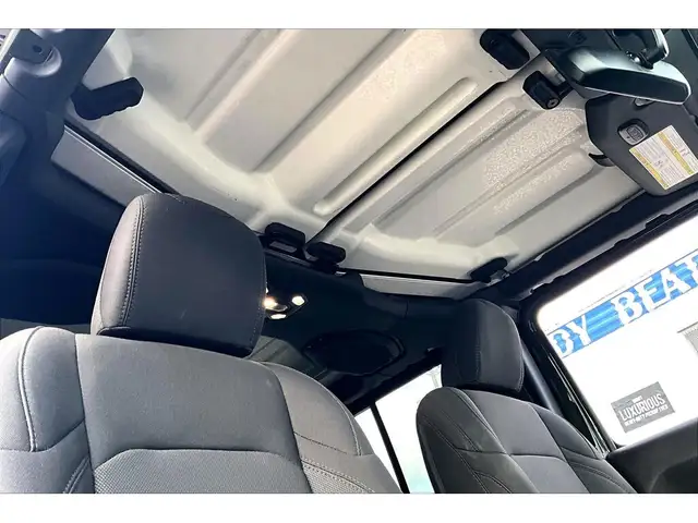 2022 Jeep Wrangler Willys 4Dr 6Spd Manual | Alpine NAV | 4X4 - Photo 17