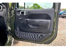 2022 Jeep Wrangler Willys 4Dr 6Spd Manual | Alpine NAV | 4X4 - Photo 19