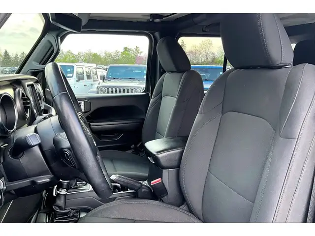 2022 Jeep Wrangler Willys 4Dr 6Spd Manual | Alpine NAV | 4X4 - Photo 25